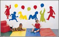 CF221-106 Preschoolers & Balloons Stickup Set